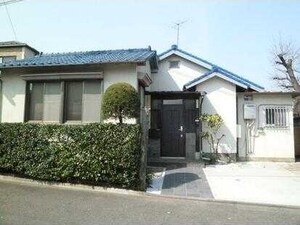 吉村貸家外観写真