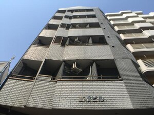 高橋ビル外観写真