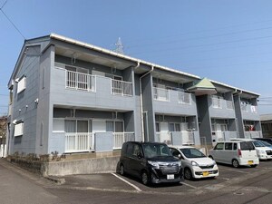 ガーデンマルイ外観写真