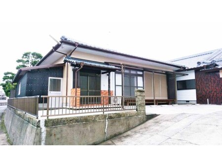 上町貸家A棟外観写真