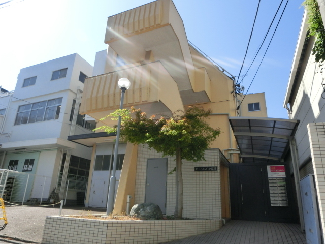 キャトルズ小豆沢