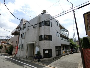 成増ホワイトハイツ外観写真