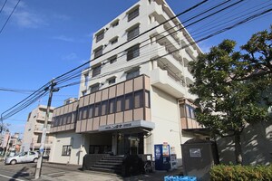 コロナハイツ外観写真