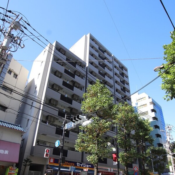 外観(★「白山駅」徒歩1分のマンション★)