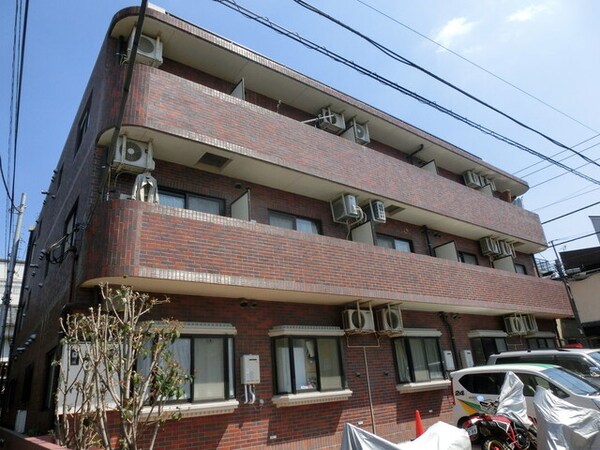 外観(◆オートロック付き3階建てマンション◆)