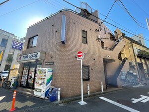グリンデール駒沢公園前外観写真