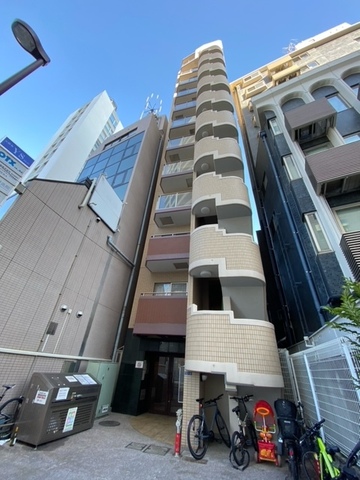 セリーヌ元麻布