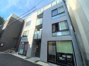 クレア白金台外観写真