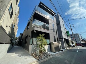 フォレティ?外観写真