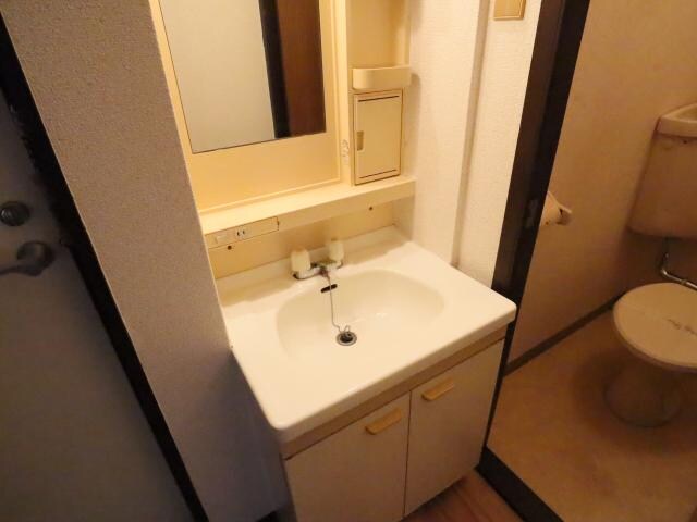 新大宮駅 徒歩16分 1階の洗面・脱衣所