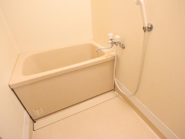 新大宮駅 徒歩16分 1階のバス