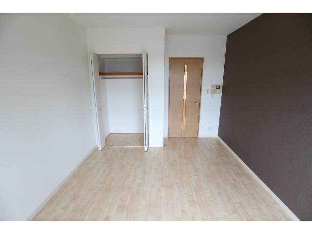 奈良駅 徒歩2分 6階の居室