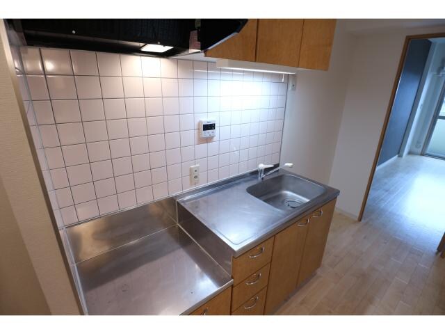 奈良駅 徒歩2分 6階のキッチン