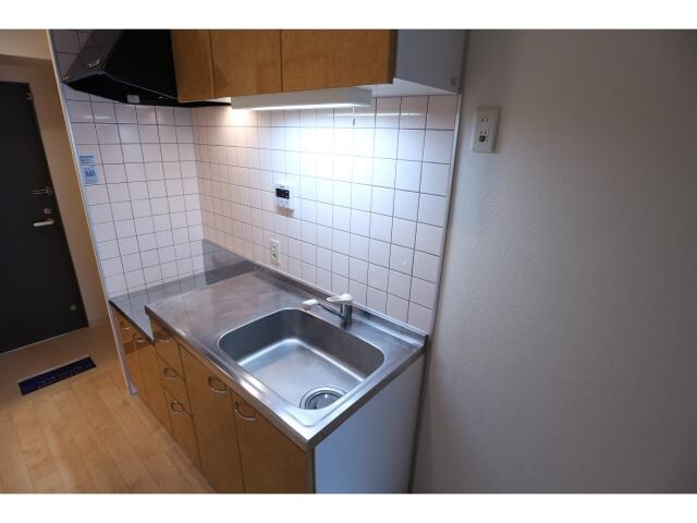 奈良駅 徒歩2分 6階のキッチン