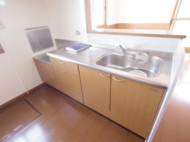 近鉄奈良駅 バス10分　萩ヶ丘下車：停歩5分 1階のキッチン