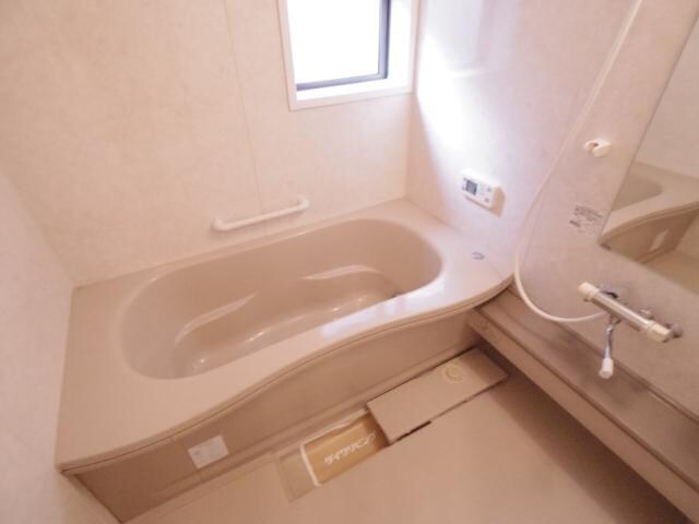 近鉄奈良駅 バス10分　萩ヶ丘下車：停歩5分 1階のバス