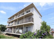 近鉄難波線・奈良線 新大宮駅 3階建 築40年の外観写真