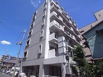 近鉄難波線・奈良線 新大宮駅 7階建 築39年の外観写真