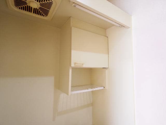 新大宮駅 徒歩8分 2階の収納