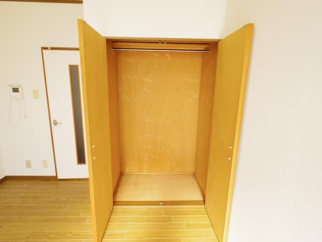 新大宮駅 徒歩8分 2階の収納