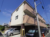 近鉄難波線・奈良線 近鉄奈良駅 3階建 築11年の外観写真