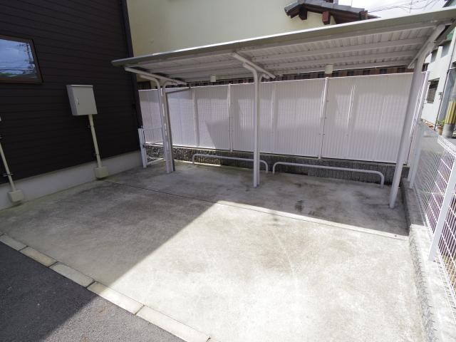 新大宮駅 徒歩14分 2階の駐輪場