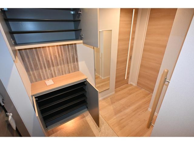 奈良駅 徒歩5分 2階の玄関周り