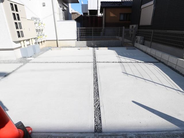 近鉄奈良駅 徒歩20分 3階の駐車場