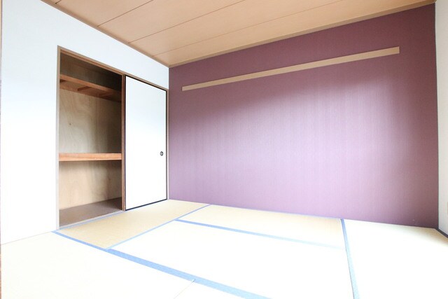 物件内観写真13　(和室6帖♪)