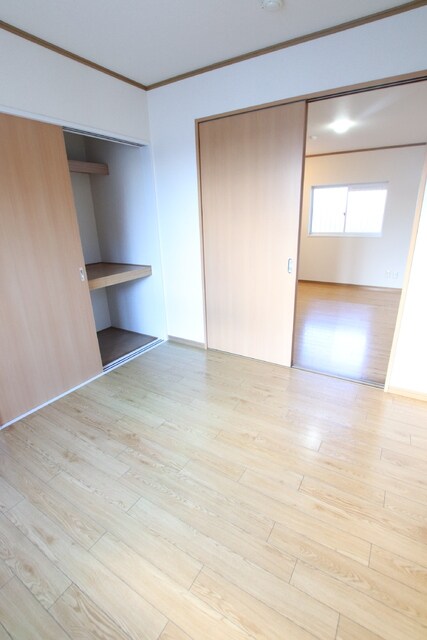 物件内観写真7　(（照明は設備ではありません))