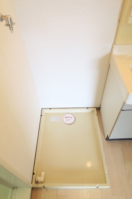 物件内観写真21　(洗濯機置場)