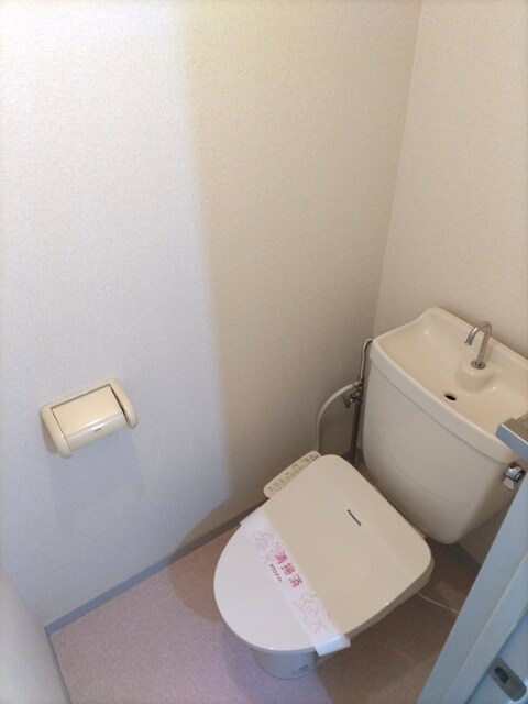 物件内観写真12　(トイレです♪)