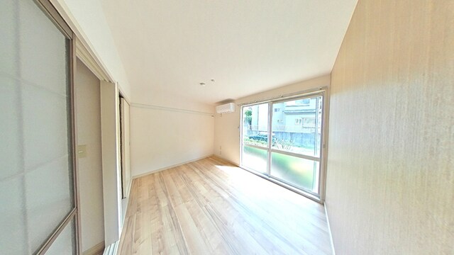 物件内観写真6　(洋室です♪)