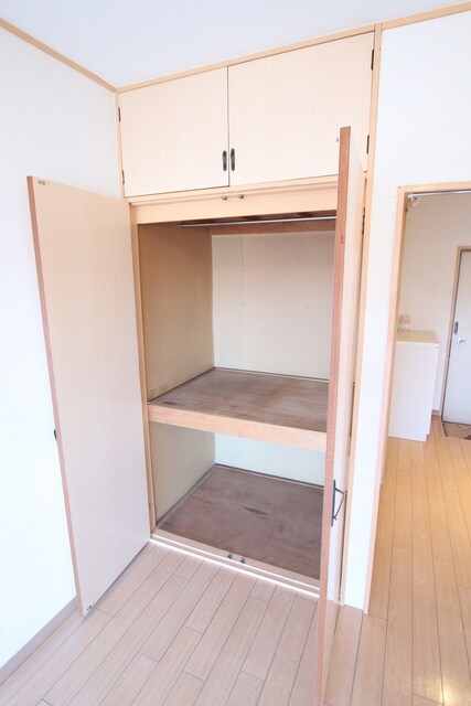 物件内観写真10　(収納)