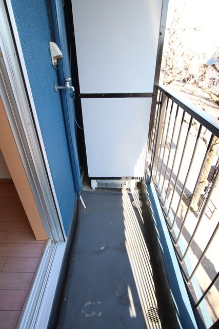 物件内観写真18　(室外洗濯機置き場)