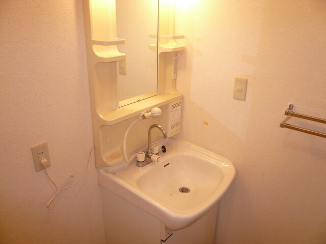 物件内観写真14　(洗面台)