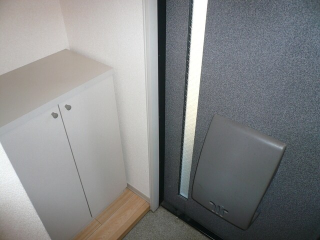 物件内観写真15　(玄関)