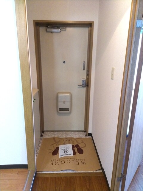 物件内観写真20　(玄関です♪)