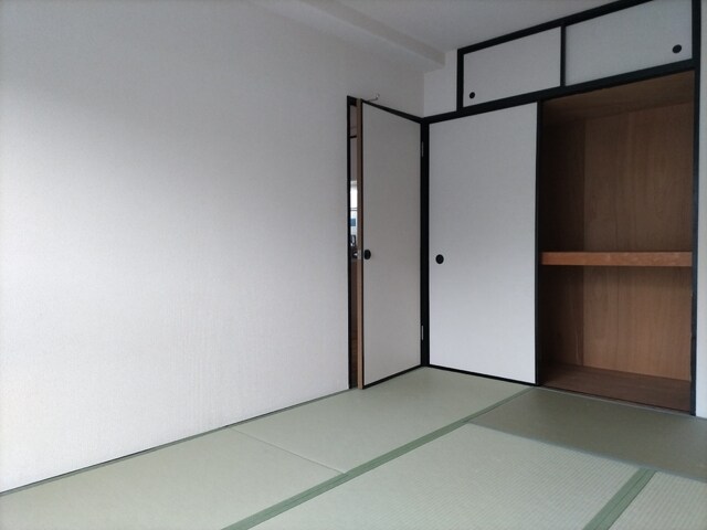 寝室(和室です♪)