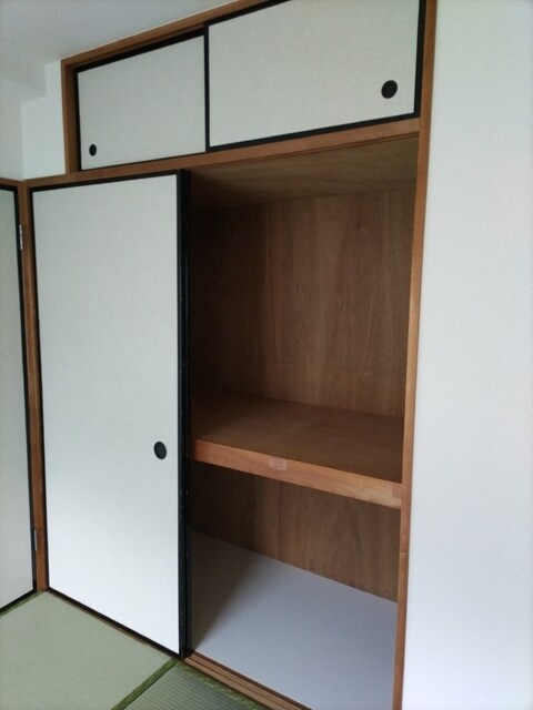 物件内観写真24　(押入です♪)