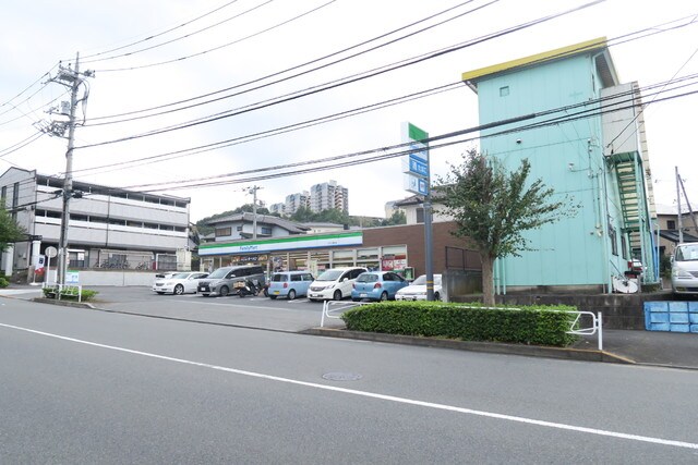 ファミリーマート 八王子上柚木店
