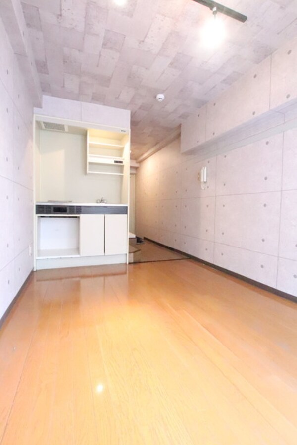 居室(南向きのお部屋です♪)