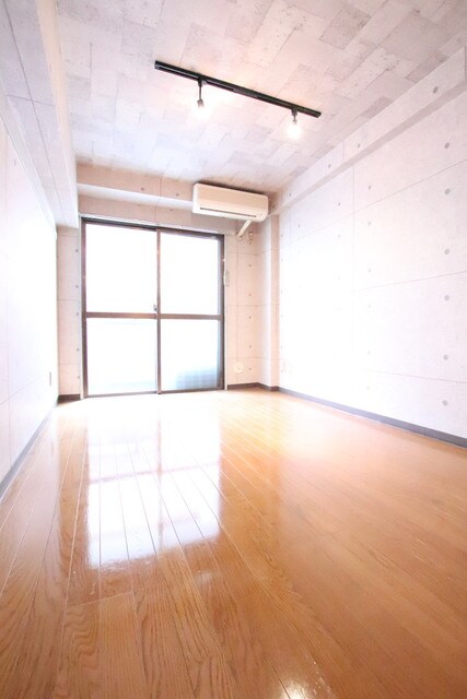 物件内観写真10　(洋室です♪)