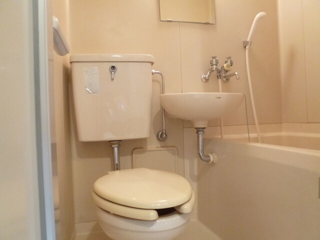 物件内観写真11　(トイレ)