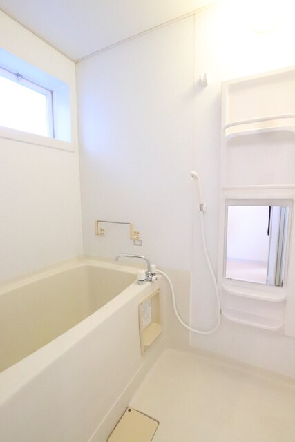 物件内観写真8　(バスルーム♪)