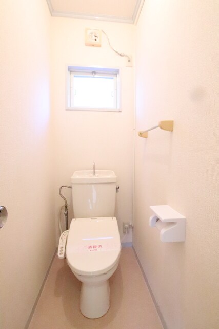 物件内観写真16　(温暖洗浄便座です♪)