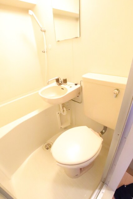 物件内観写真12　(トイレ♪)