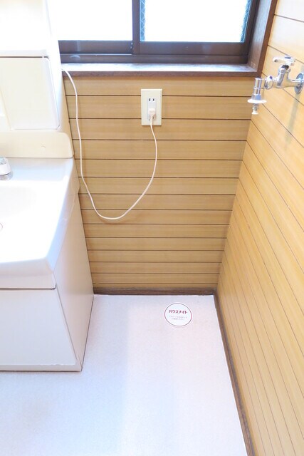 物件内観写真19　(洗濯機置場)