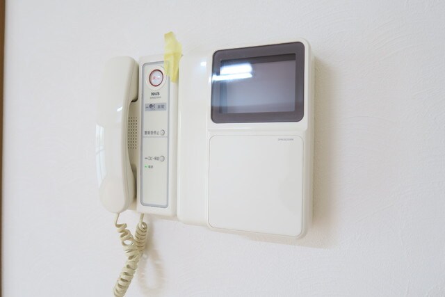 物件内観写真20　(モニタ付きインターホン)