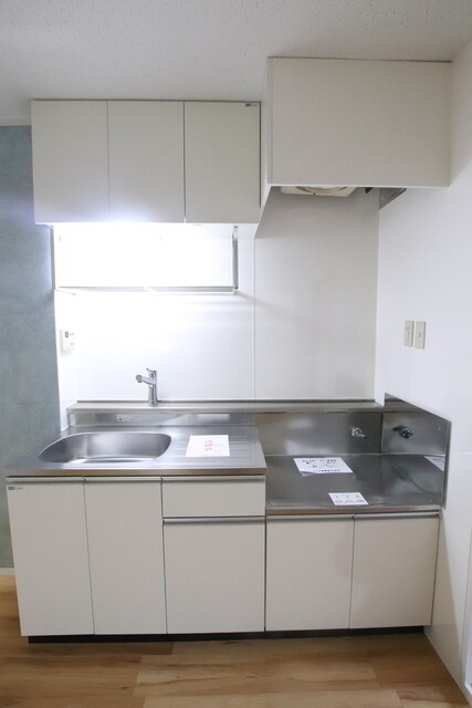 物件内観写真10　(キッチンです♪)